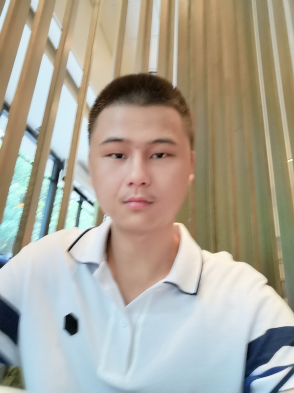 张少少的第一张照片--南京相亲服务中心