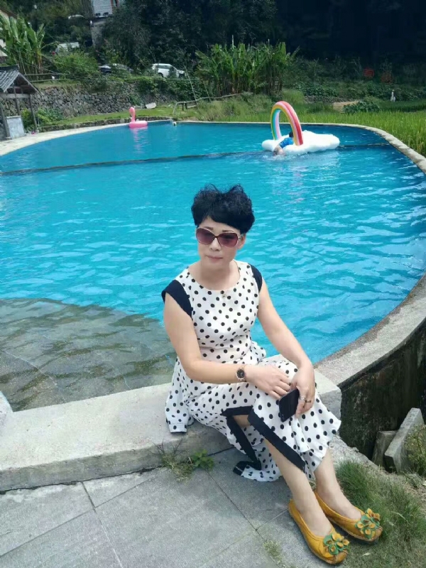 守望幸福的第一张照片--南京相亲服务中心