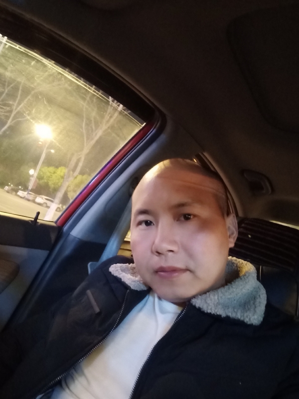 平平淡淡的第一张照片--南京相亲服务中心