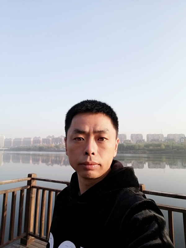 蓝颜的第一张照片--南京相亲服务中心