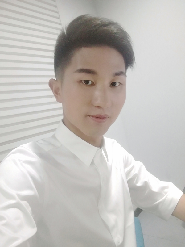 MrLi的第二张照片--南京相亲服务中心