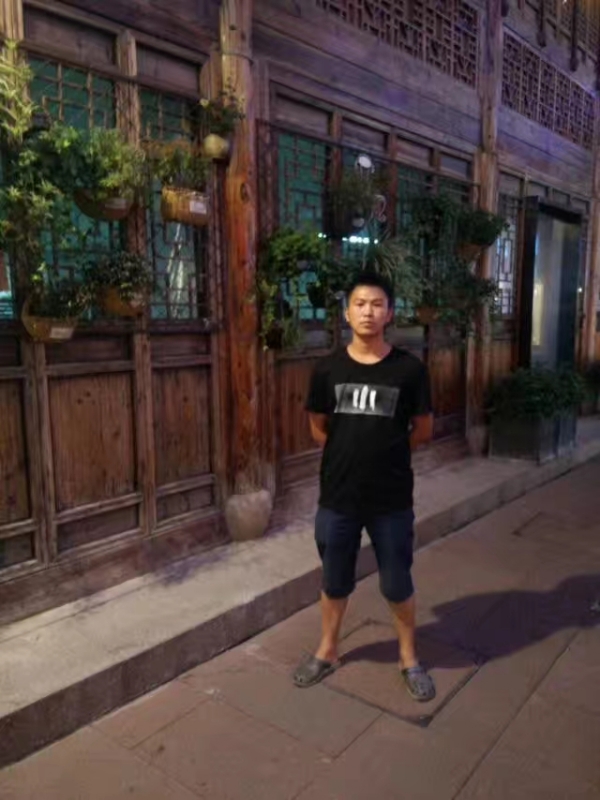 回忆的第一张照片--南京相亲服务中心