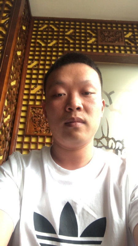 唐子龙的第二张照片--南京相亲服务中心