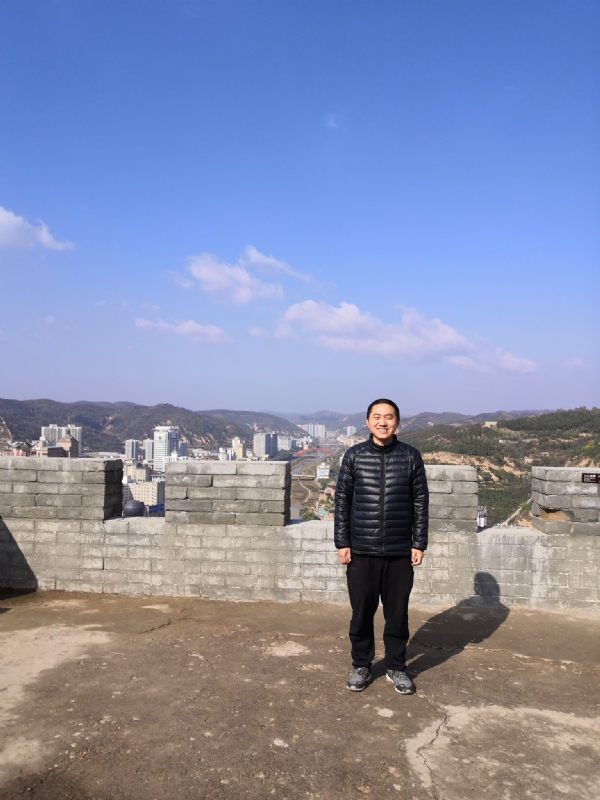 人间不值得的第一张照片--南京相亲服务中心