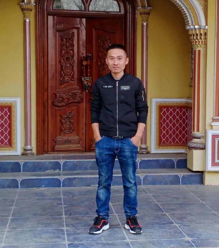 凉白开的第二张照片--南京相亲服务中心