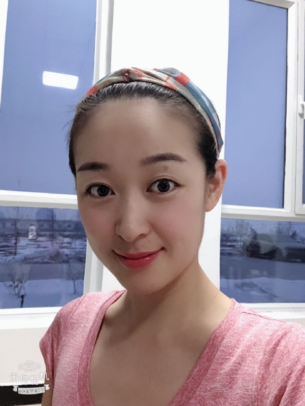 浅笑的第一张照片--南京相亲服务中心