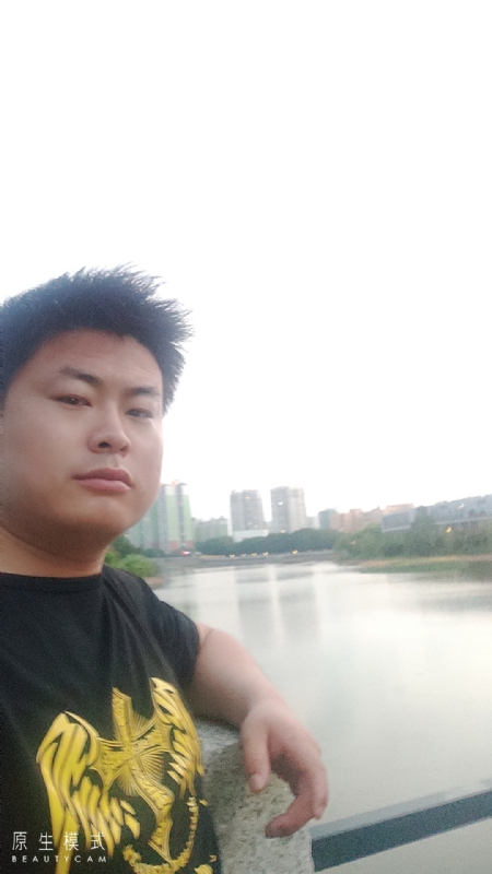 小海的第二张照片--南京相亲服务中心