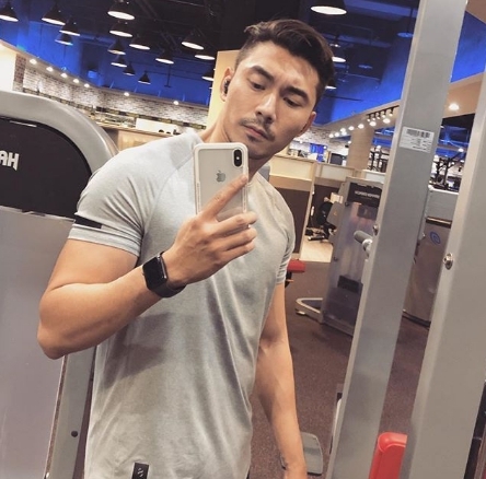 Larryyy的第一张照片--南京相亲服务中心