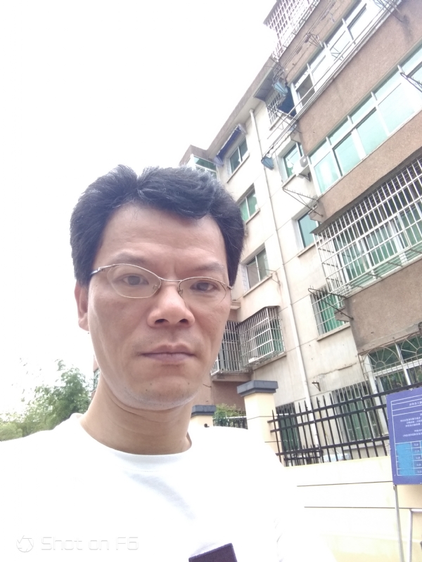 寂静海洋的第一张照片--南京相亲服务中心