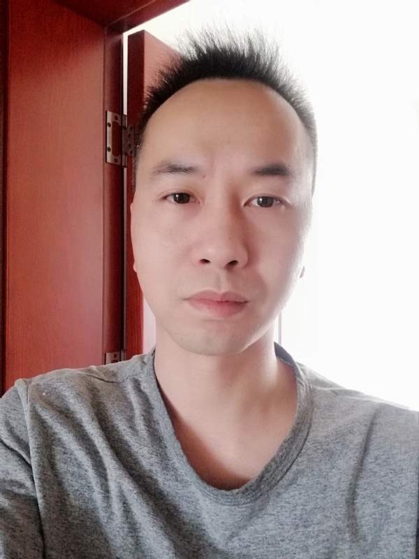 超级大混球的第四张照片--南京相亲服务中心