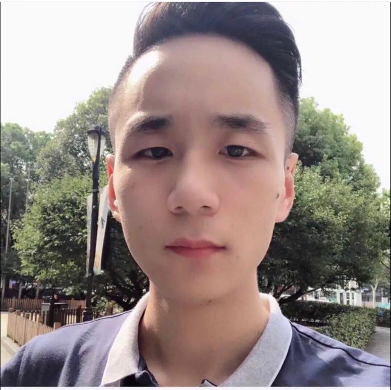 期待八月的雨的第一张照片--南京相亲服务中心