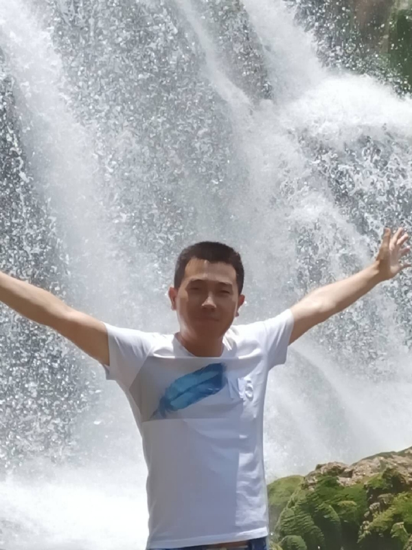 挪威森林的第一张照片--南京相亲服务中心