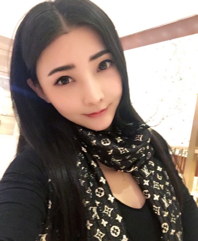 詩詩的第一张照片--南京相亲服务中心