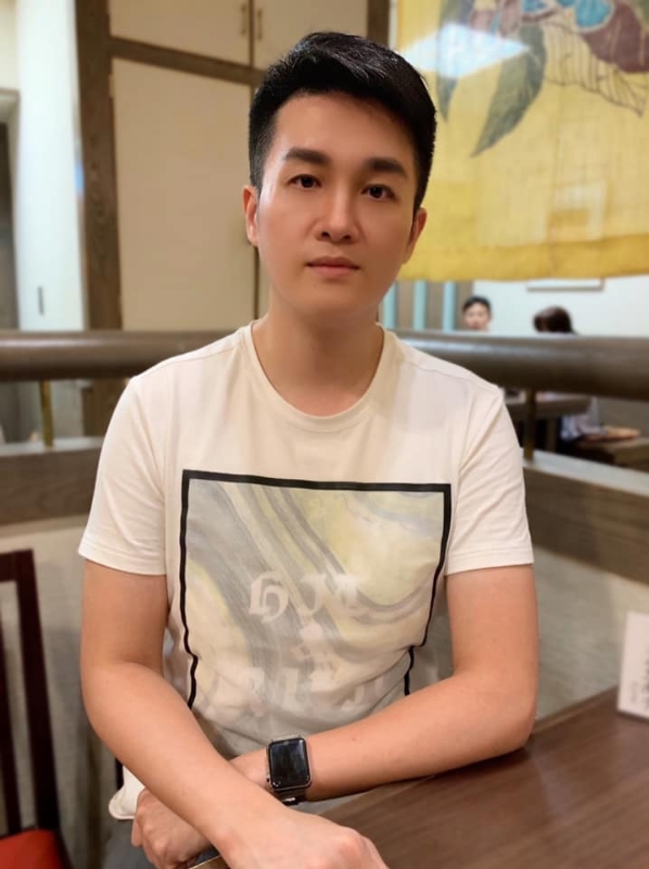 岁月流逝的第一张照片--南京相亲服务中心