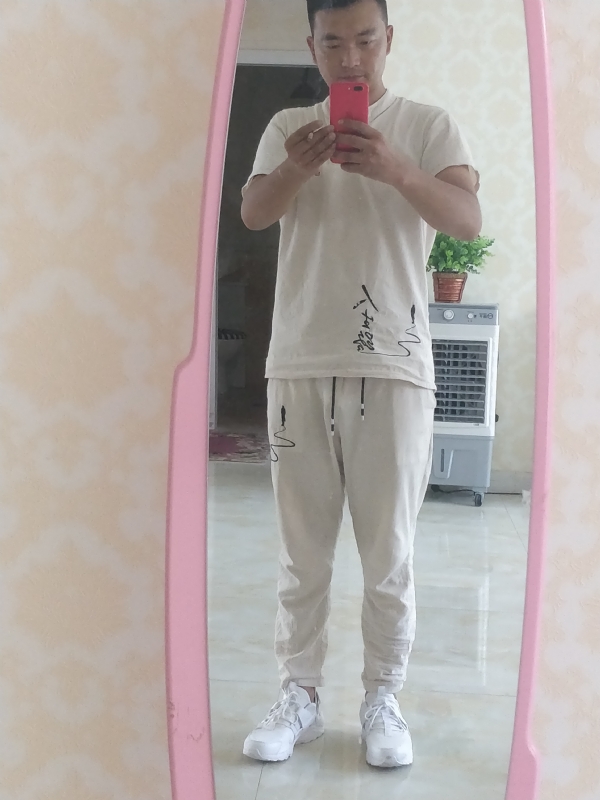 一天一根烟的第一张照片--南京相亲服务中心