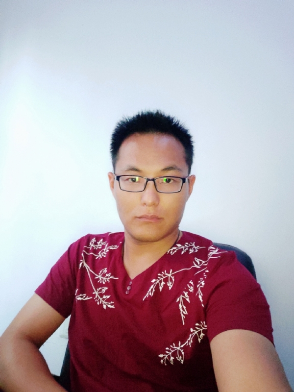 泉海洋的第一张照片--南京相亲服务中心