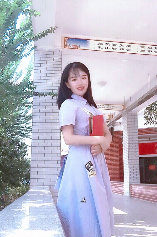 Molly的第二张照片--南京相亲服务中心