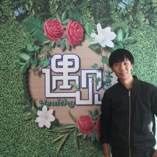 影视人~混爷张的第二张照片--南京相亲服务中心