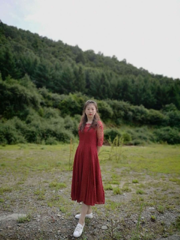 木槿的第六张照片--南京相亲服务中心