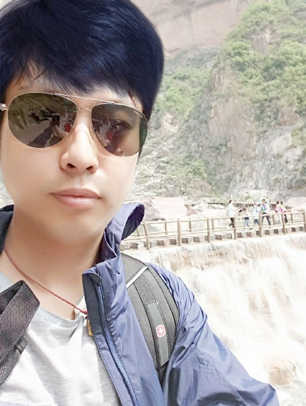 雅俗共赏的第一张照片--南京相亲服务中心