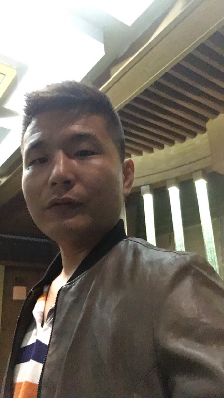 古月的第三张照片--南京相亲服务中心