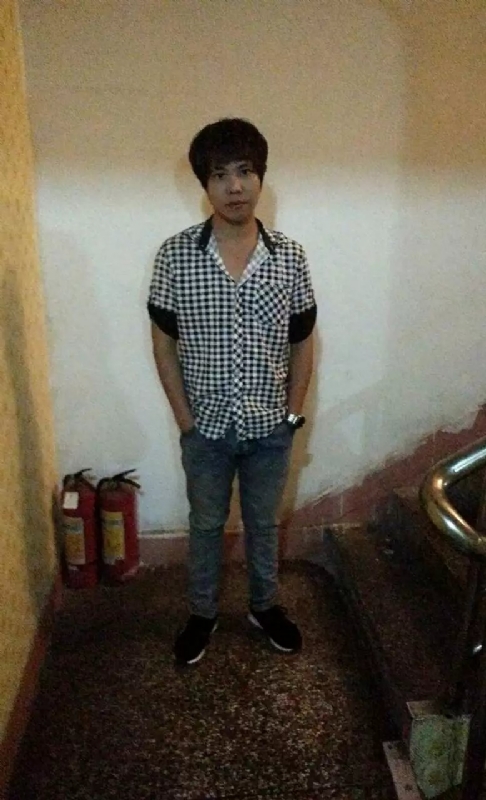 单身征婚的第一张照片--南京相亲服务中心