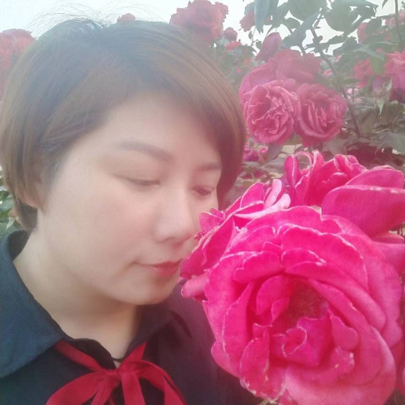 潇潇雨歌的第一张照片--南京相亲服务中心