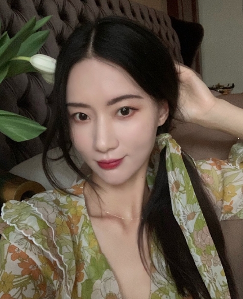 倾城的第一张照片--南京相亲服务中心