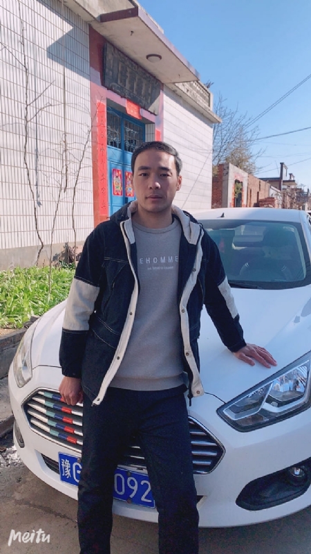 一片云的第一张照片--南京相亲服务中心