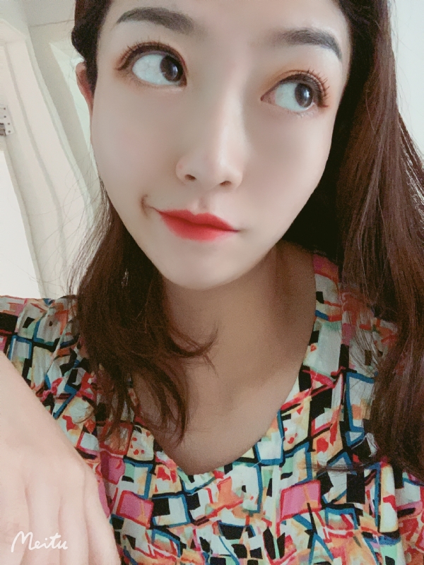 小布丁的第一张照片--南京相亲服务中心