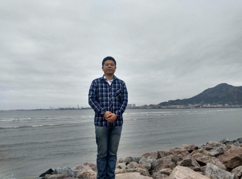 在奋斗的第二张照片--南京相亲服务中心