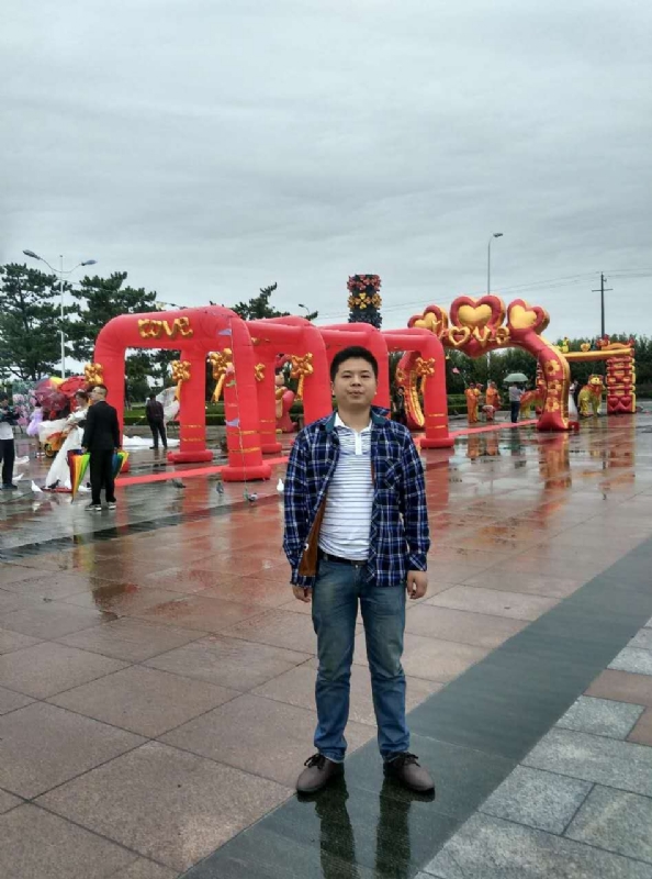 在奋斗的第三张照片--南京相亲服务中心