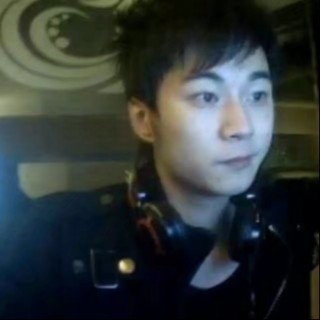 深夜人的第一张照片--南京相亲服务中心