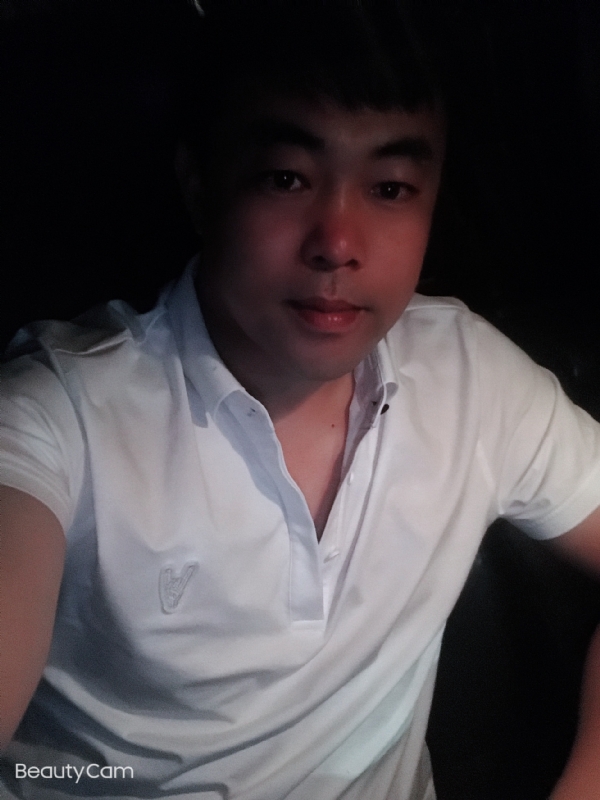 张苹果的第一张照片--南京相亲服务中心