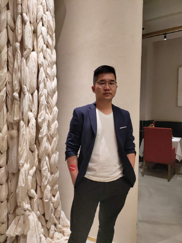 在路上的第二张照片--南京相亲服务中心