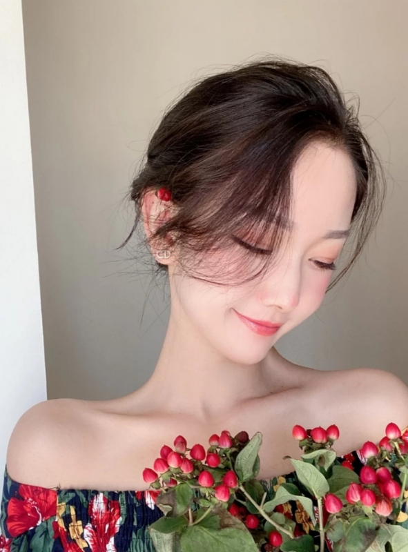 小诗vanessa的第二张照片--南京相亲服务中心