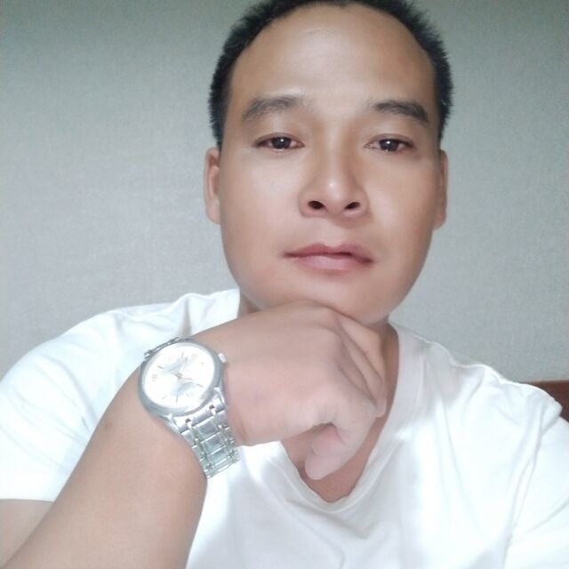 一点红的第一张照片--南京相亲服务中心