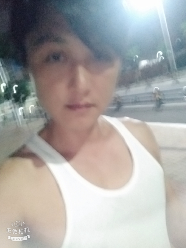 弟弟的第一张照片--南京相亲服务中心