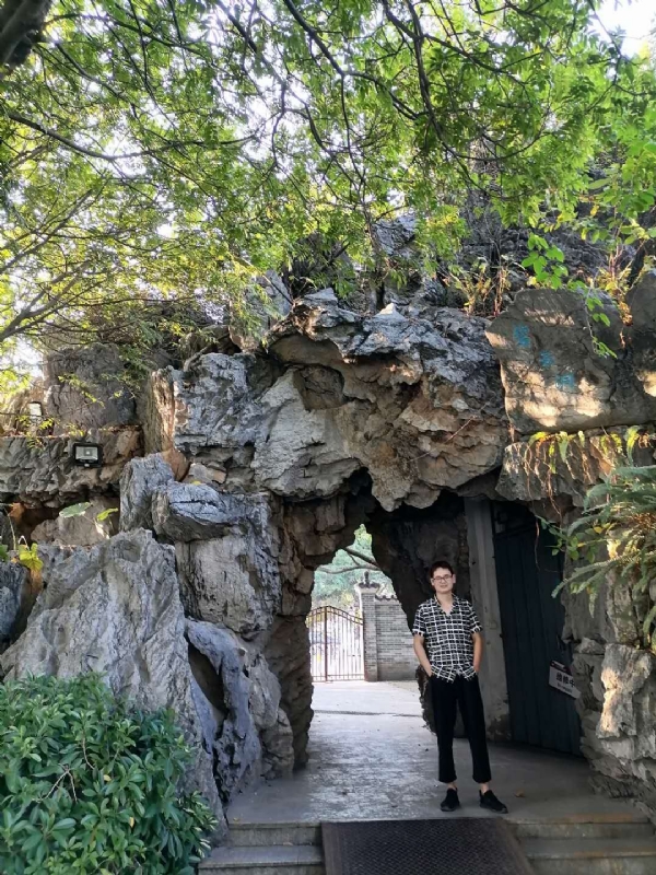 萍水相逢晏的第二张照片--南京相亲服务中心