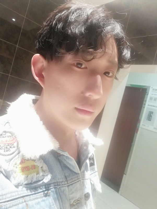 鲸落ii的第一张照片--南京相亲服务中心