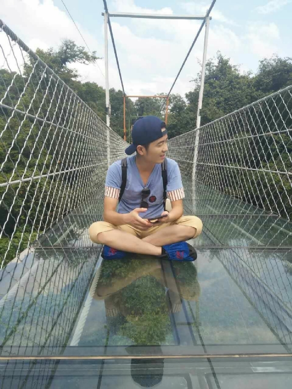 李青的第一张照片--南京相亲服务中心