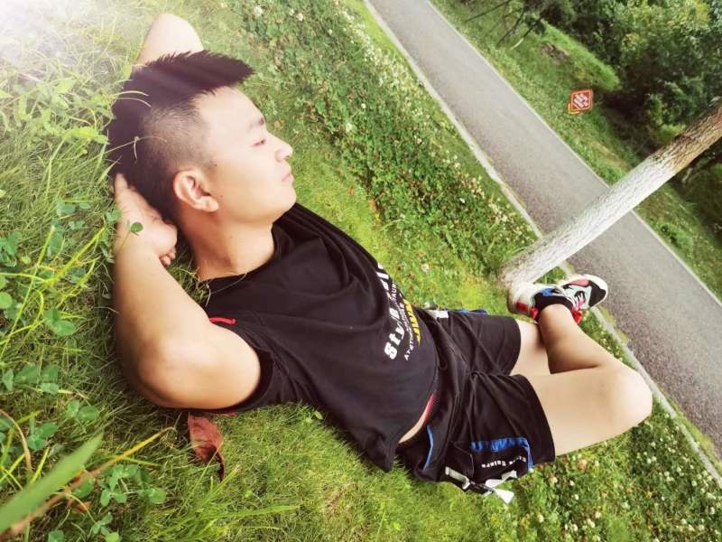 危笑的第一张照片--南京相亲服务中心