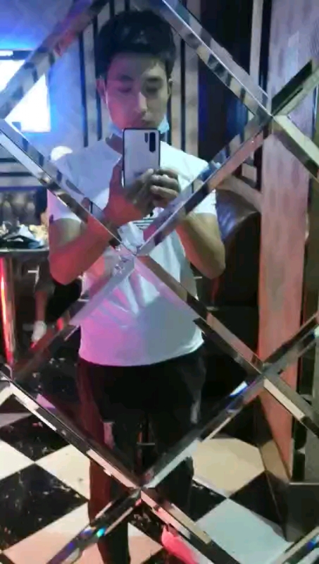 暖心的第一张照片--南京相亲服务中心