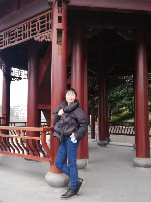 篱落的第一张照片--南京相亲服务中心