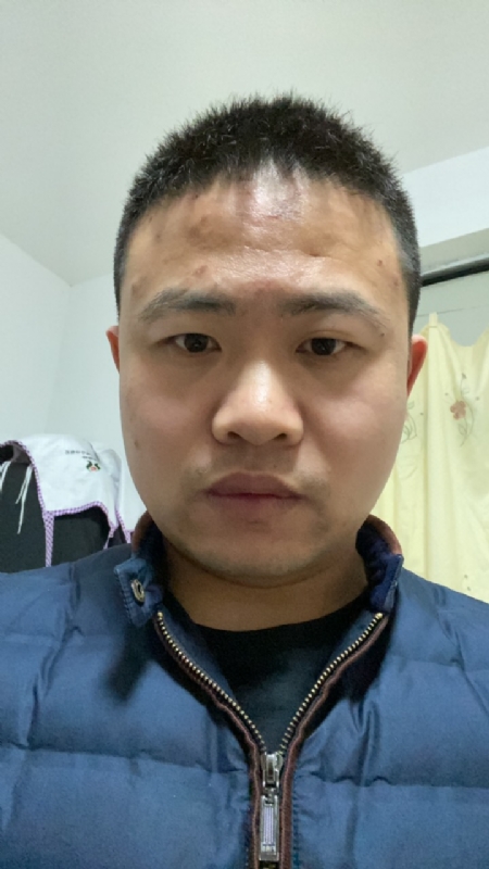 苹果的第一张照片--南京相亲服务中心