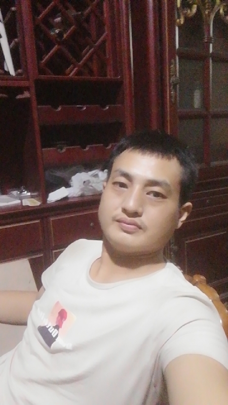 明天遇见你的第一张照片--南京相亲服务中心