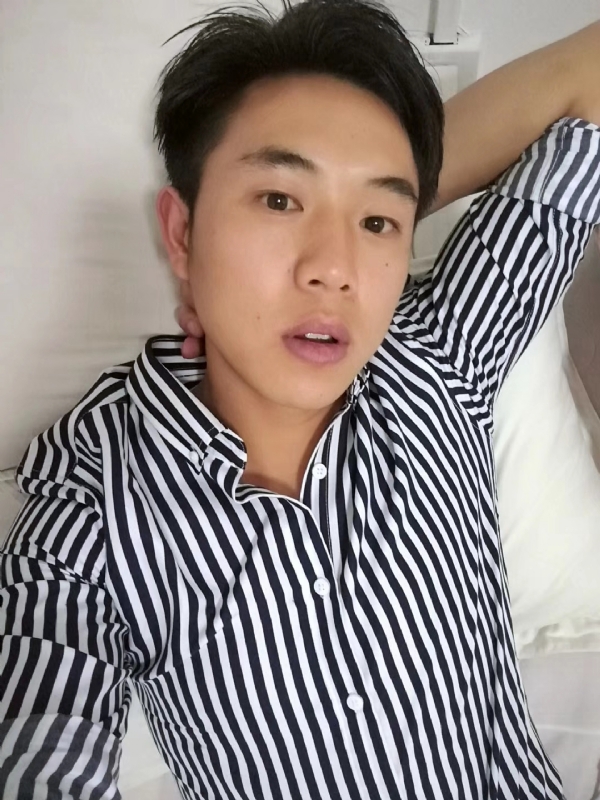 小雷的第二张照片--南京相亲服务中心