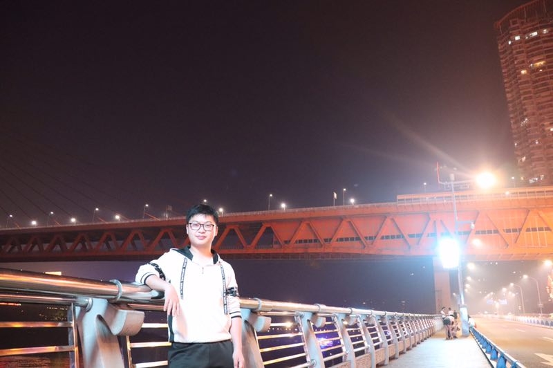 乀漓洛的第二张照片--南京相亲服务中心