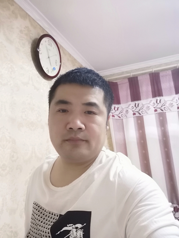 爱你的眼睛的第一张照片--南京相亲服务中心