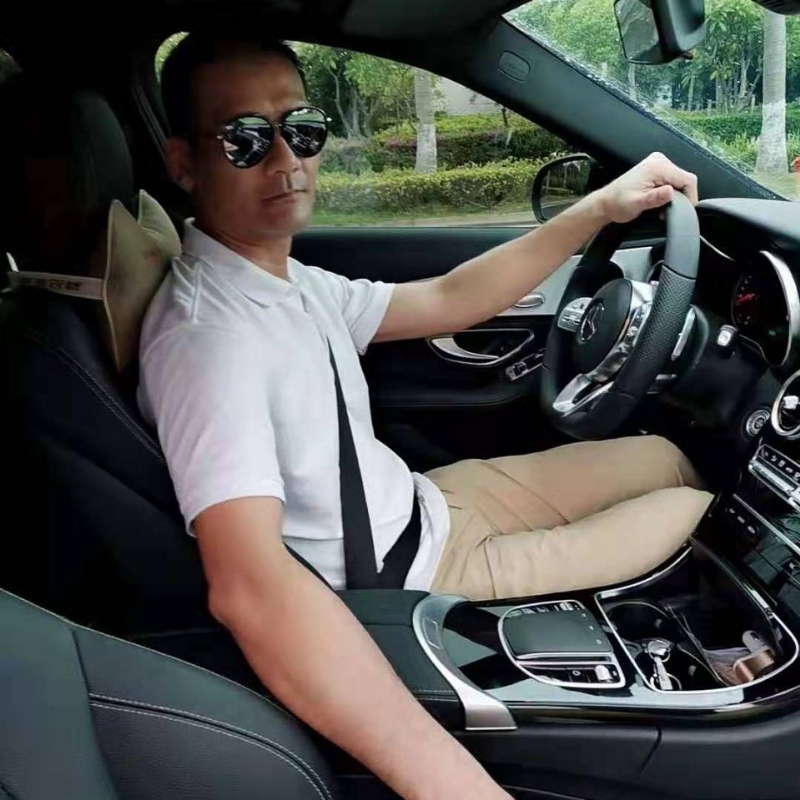 张睿展的第一张照片--南京相亲服务中心